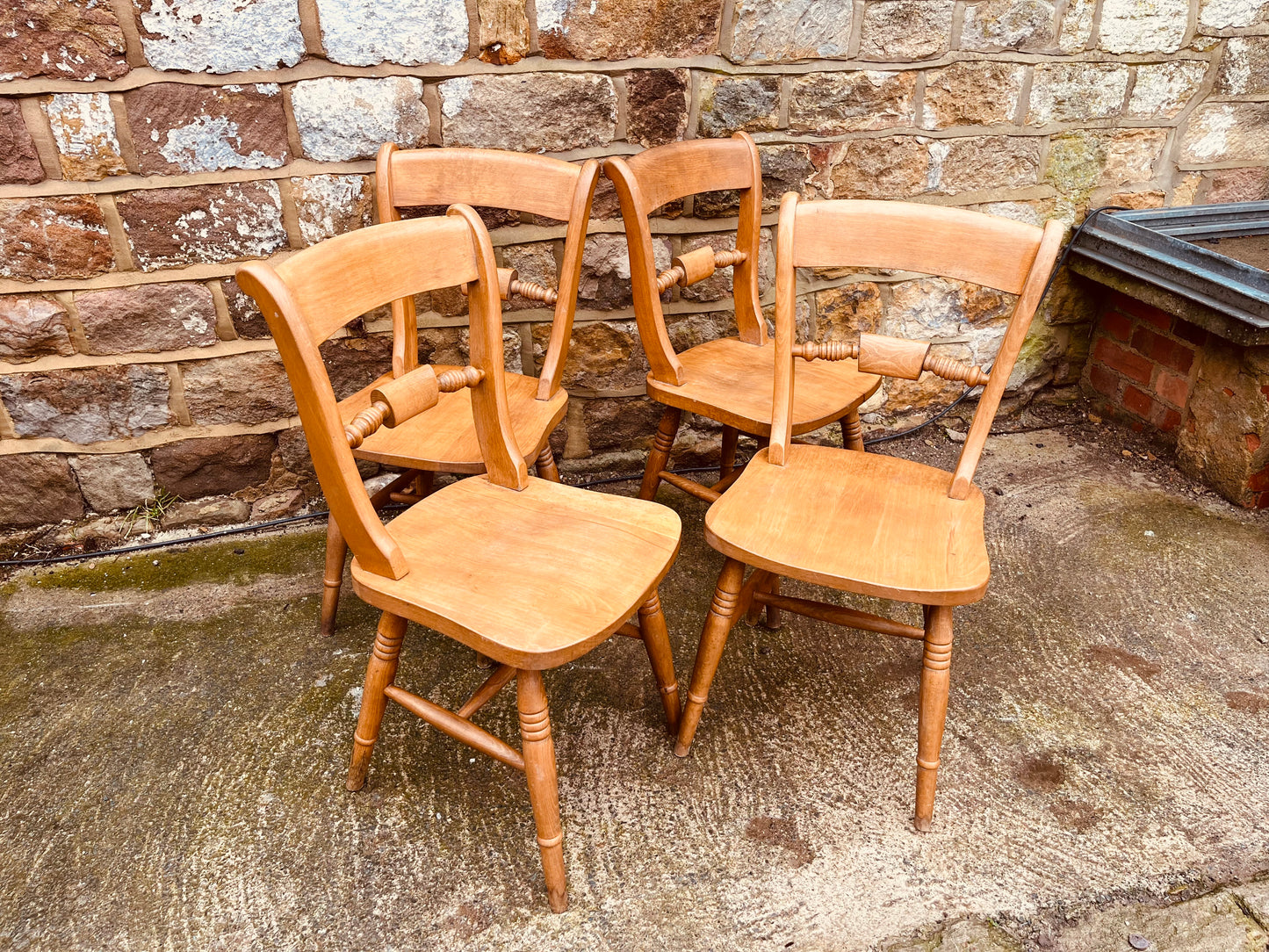 Set of 4 Vintage Elm & Beech Farmhouse Dining Chairs – Chapel Back Country Kitchen Seating