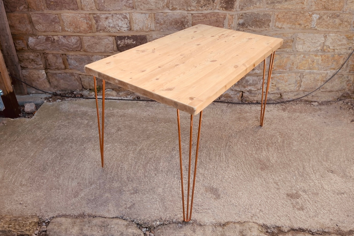 Solid Pine Hairpin Leg Dining Table with Natural Wood Top and Copper Legs (Seats 4–6)