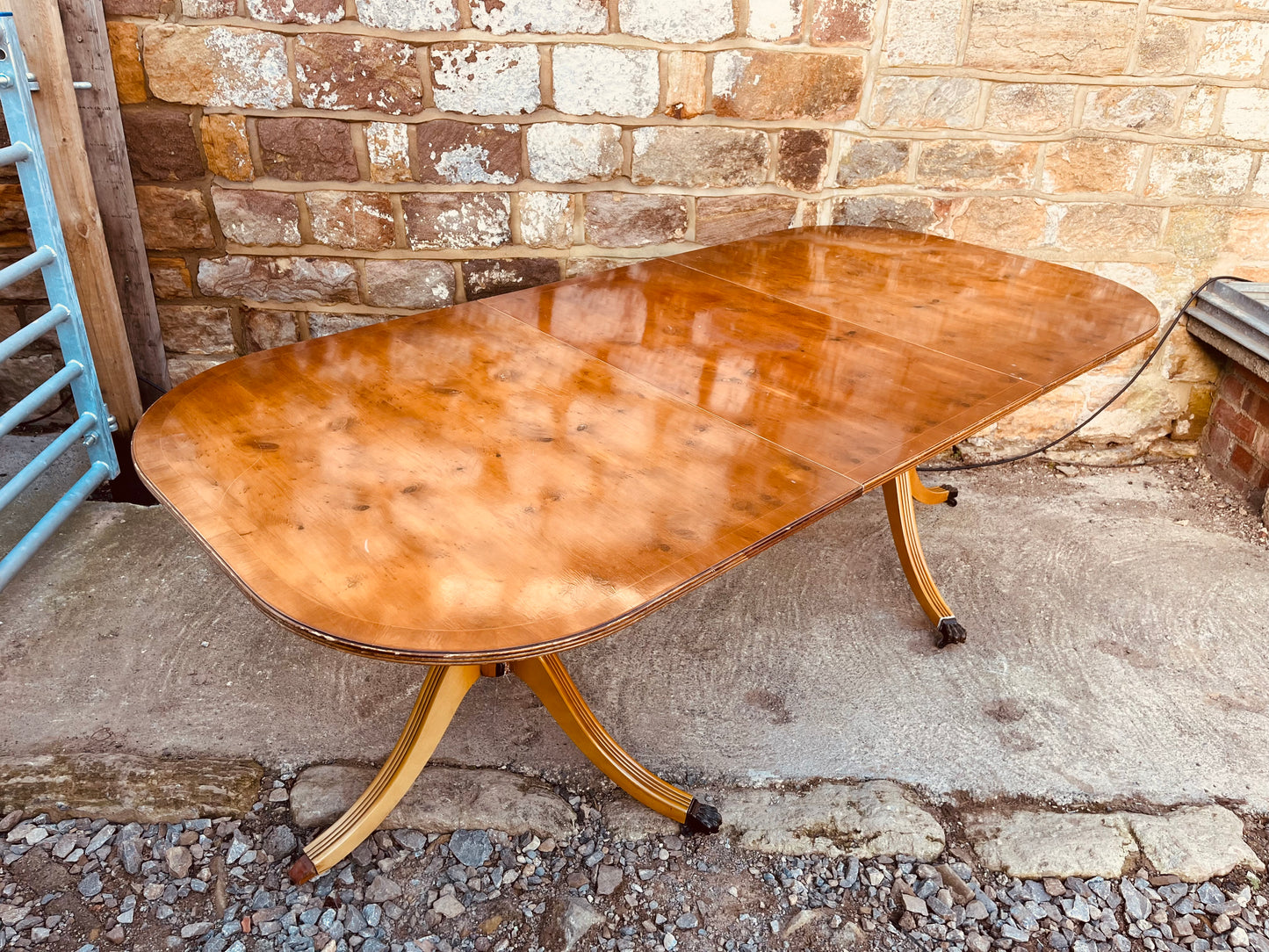 Vintage Twin Pedestal Dining Table – Elegant Mid-Century English Design (Seats 6–8)