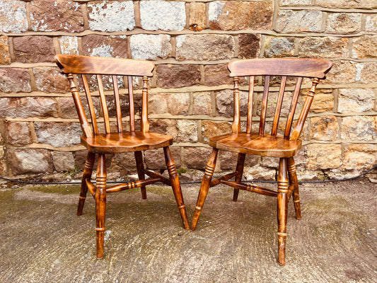 Pair of Vintage Windsor Dining Chairs in Solid Wood