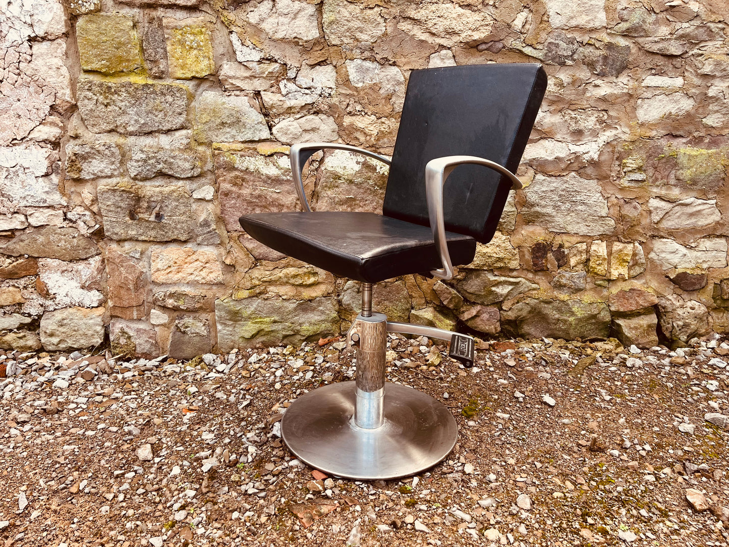 REM Hydraulic Salon Chair | Professional Barber & Styling Chair | Black Upholstery with Chrome Pedestal