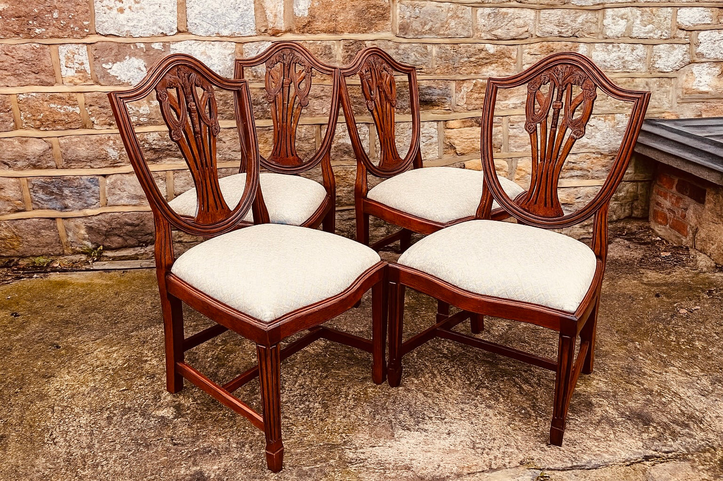 Set of 4 Vintage Shield-Back Mahogany Dining Chairs – Georgian / Hepplewhite Style with Upholstered Seats