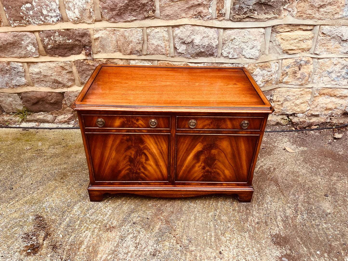 Mahogany Vintage Storage Cabinet – Flame Veneer & Brass Knobs