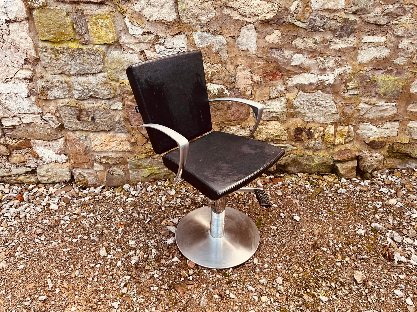 REM Hydraulic Salon Chair | Professional Barber & Styling Chair | Black Upholstery with Chrome Pedestal