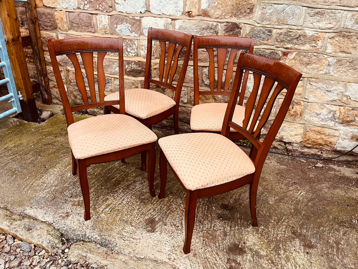 Set of 4 Vintage Dining Chairs – Upholstered Seats & Curved Back – Solid Wood Kitchen Chairs
