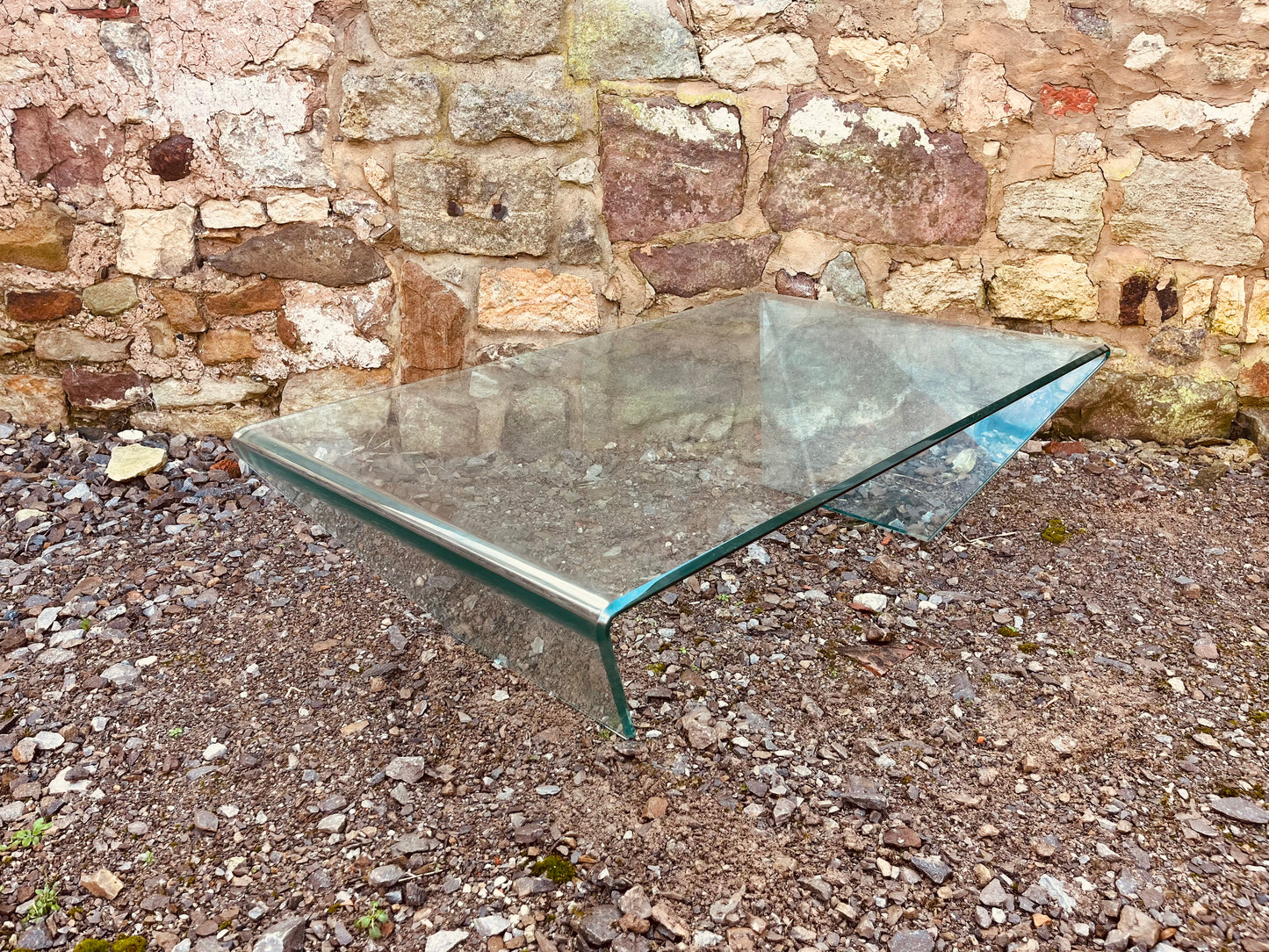 Bent Glass Coffee Table – Large Minimalist Clear Glass Design