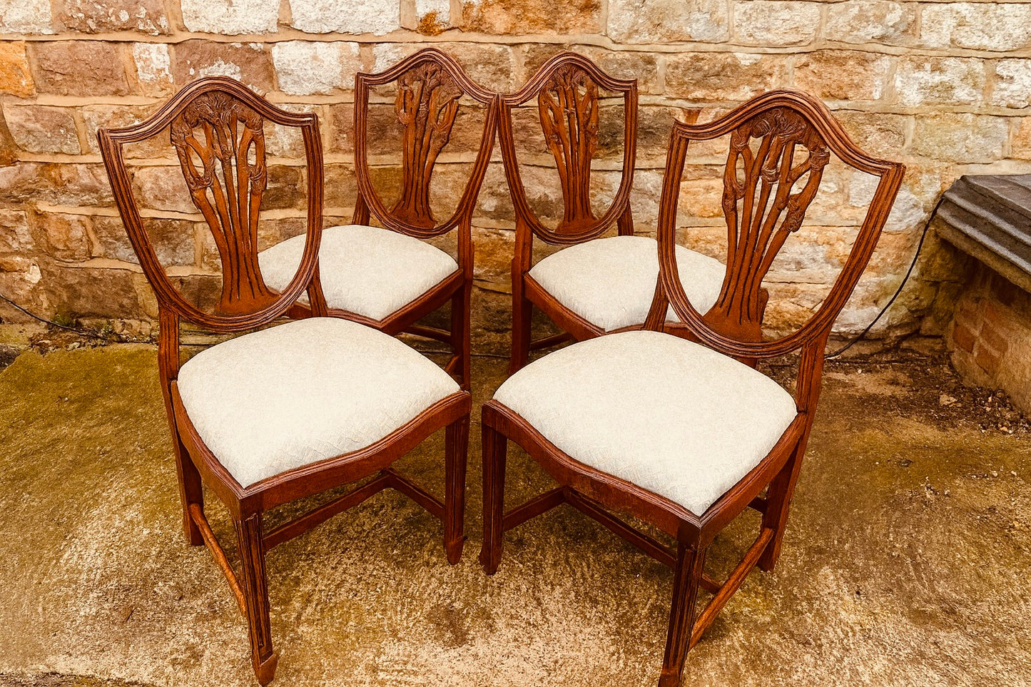 Set of 4 Vintage Shield-Back Mahogany Dining Chairs – Georgian / Hepplewhite Style with Upholstered Seats