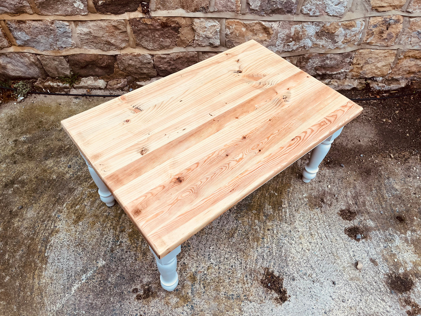 Hand-Crafted Rustic Pine Coffee Table – Painted Turned Legs – Farmhouse Style